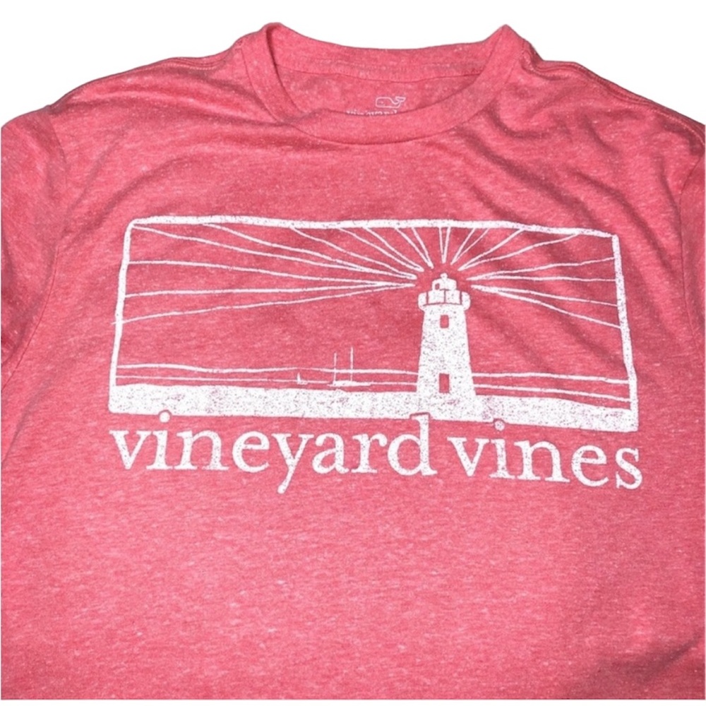 Vineyard Vines lighthouse tee / shirt / coral - men’s small